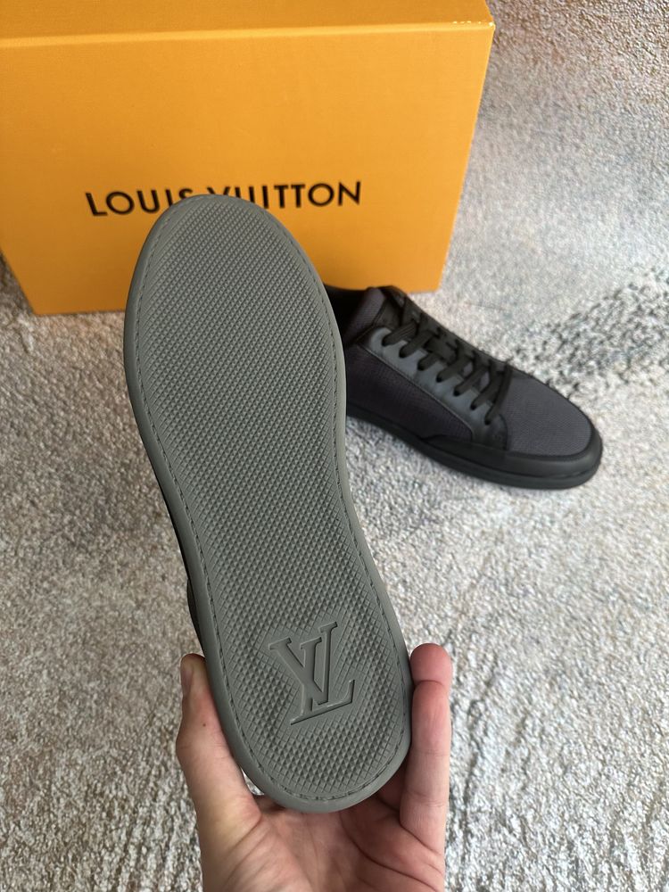 Чоловічі кеди Louis Vuitton