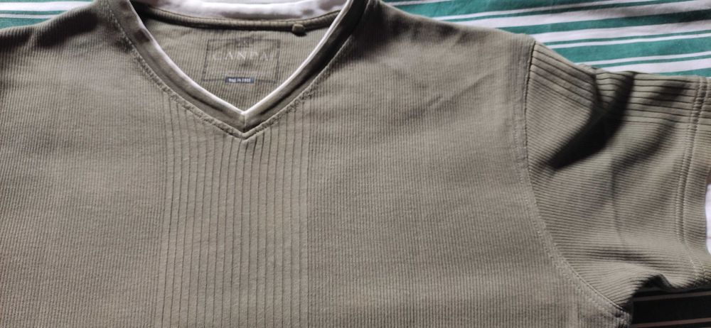 T-shirt Masculina Verde Caqui Tamanho 2XL