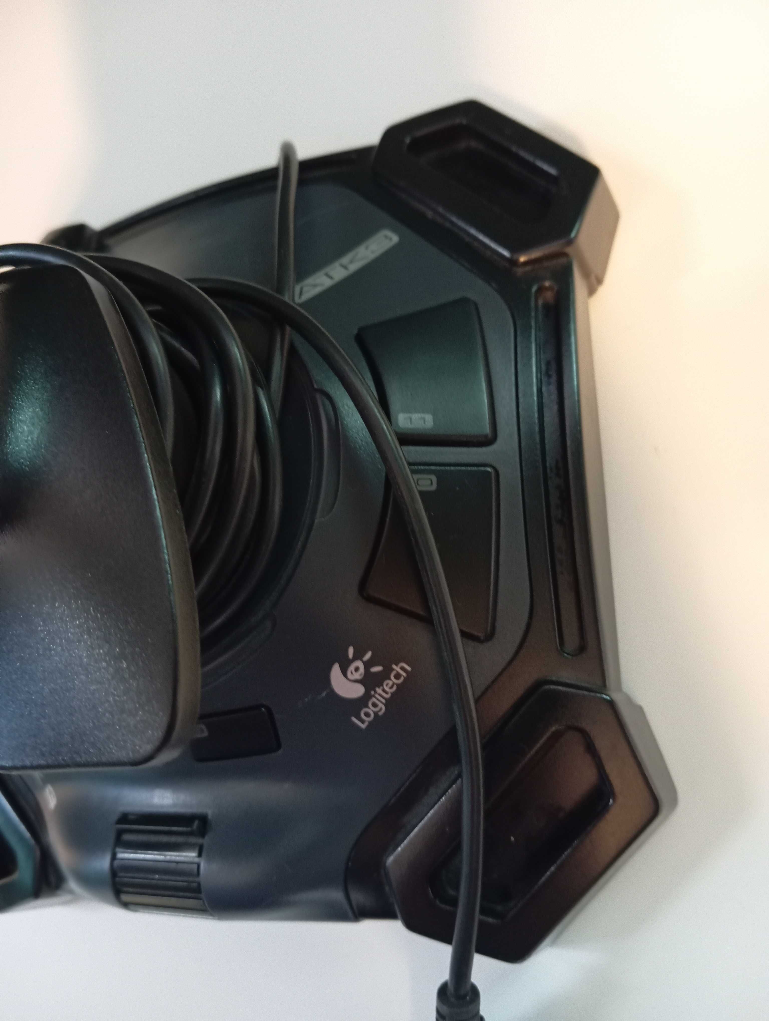 Joystick Logitech Attack 3