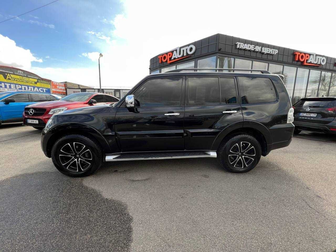 Mitsubishi Pajero Wagon 2013