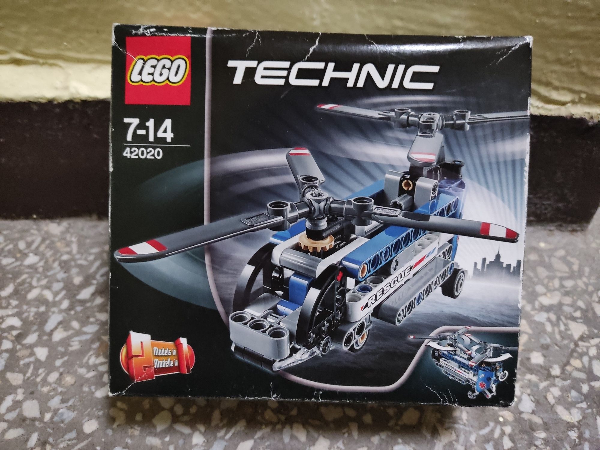 LEGO® 42020 Technic - Helikopter Dwuwirnikowy