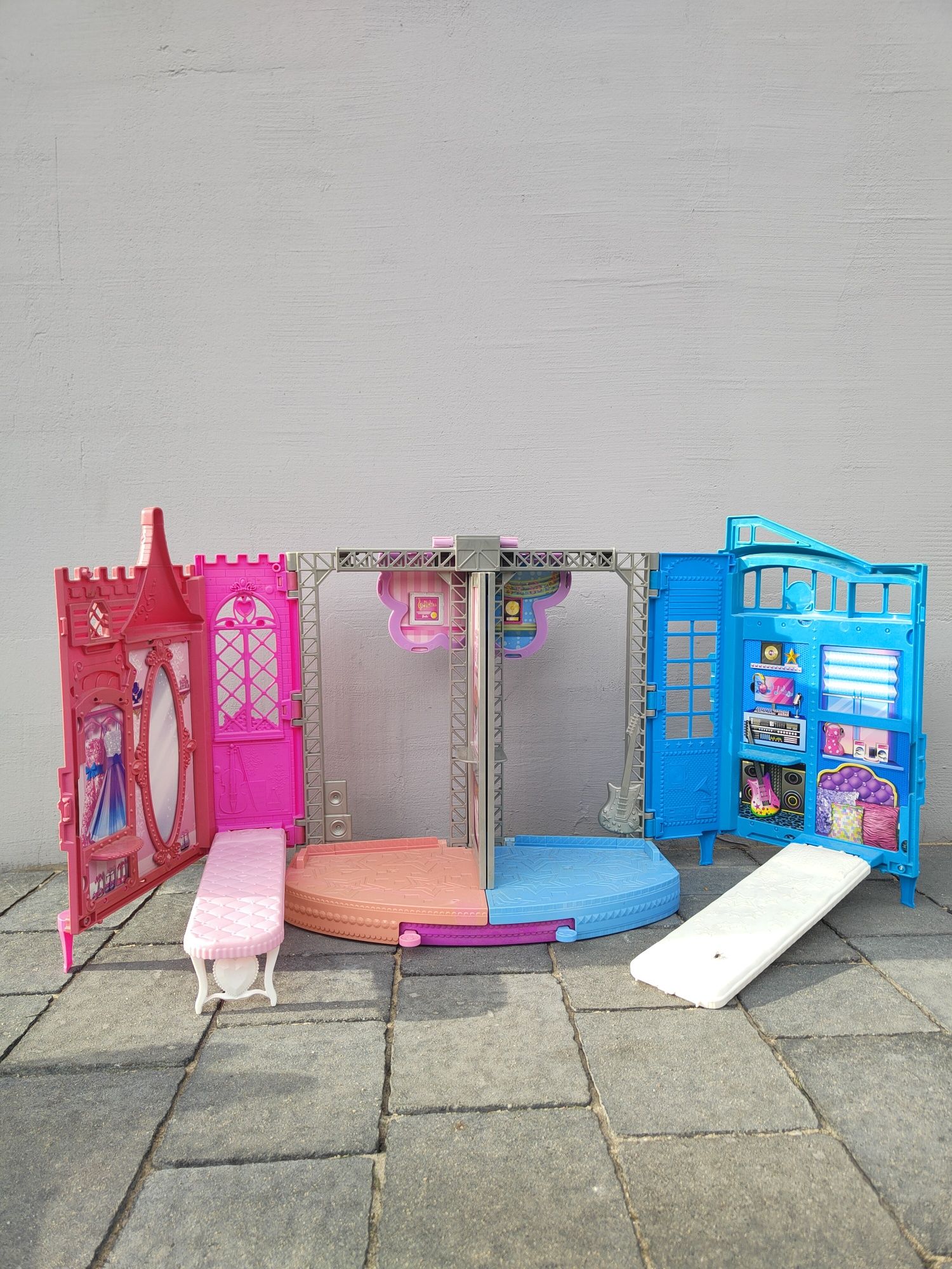 Domek Barbie rockowa księżniczka