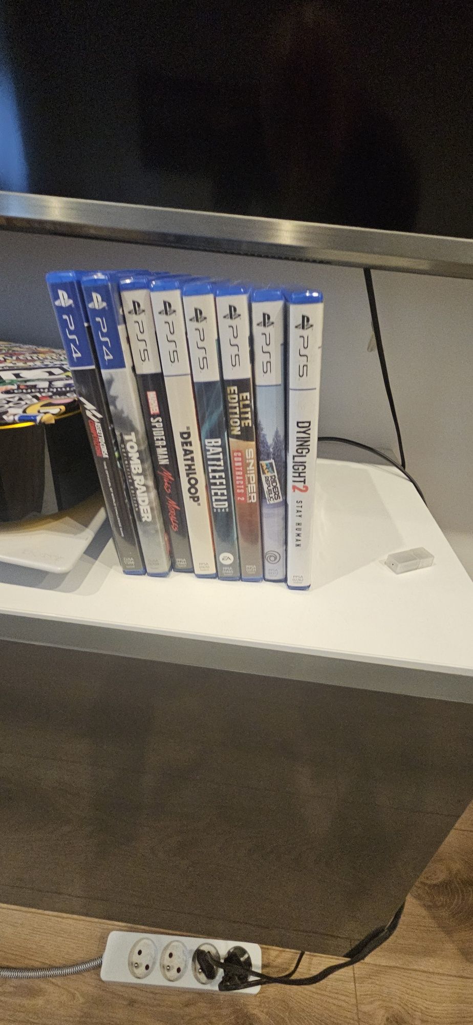 Konsola ps5 plus dodatki
