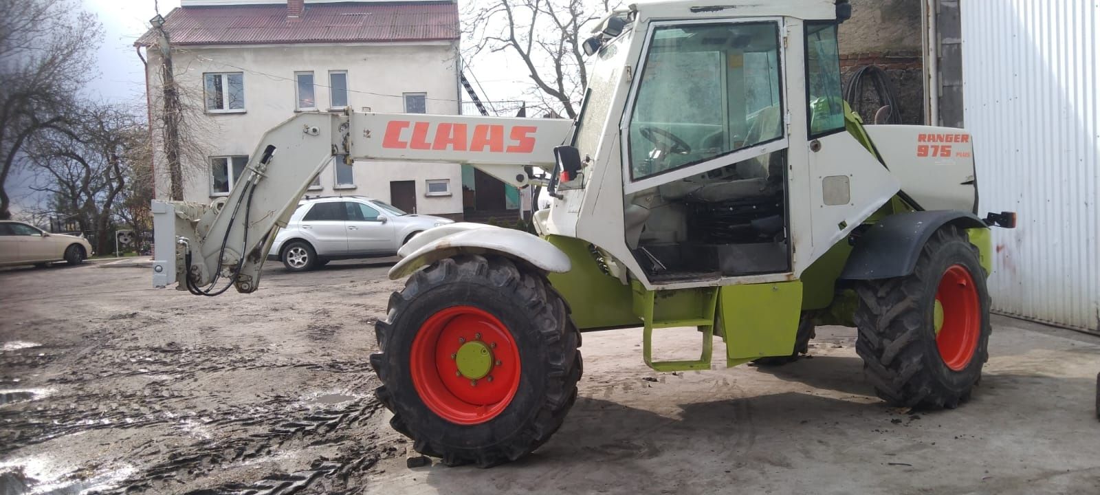 ładowarka teleskopowa Claas ranger 975