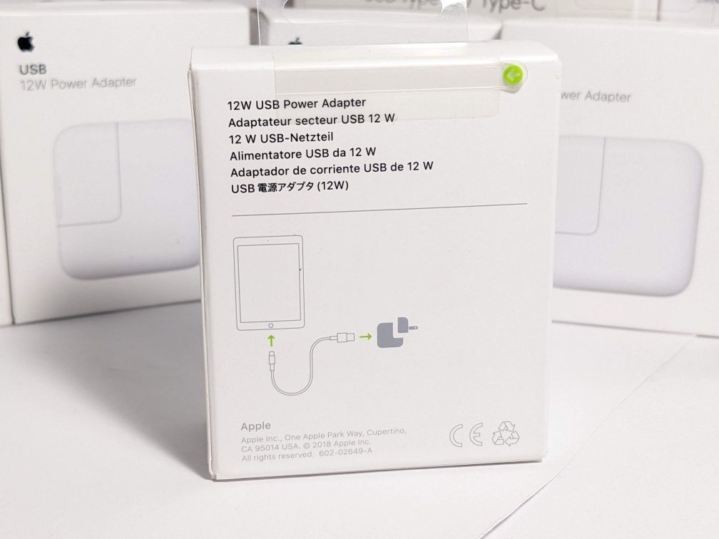 Оригінальний блок зарядки Apple 12W USB Універсальний A2167