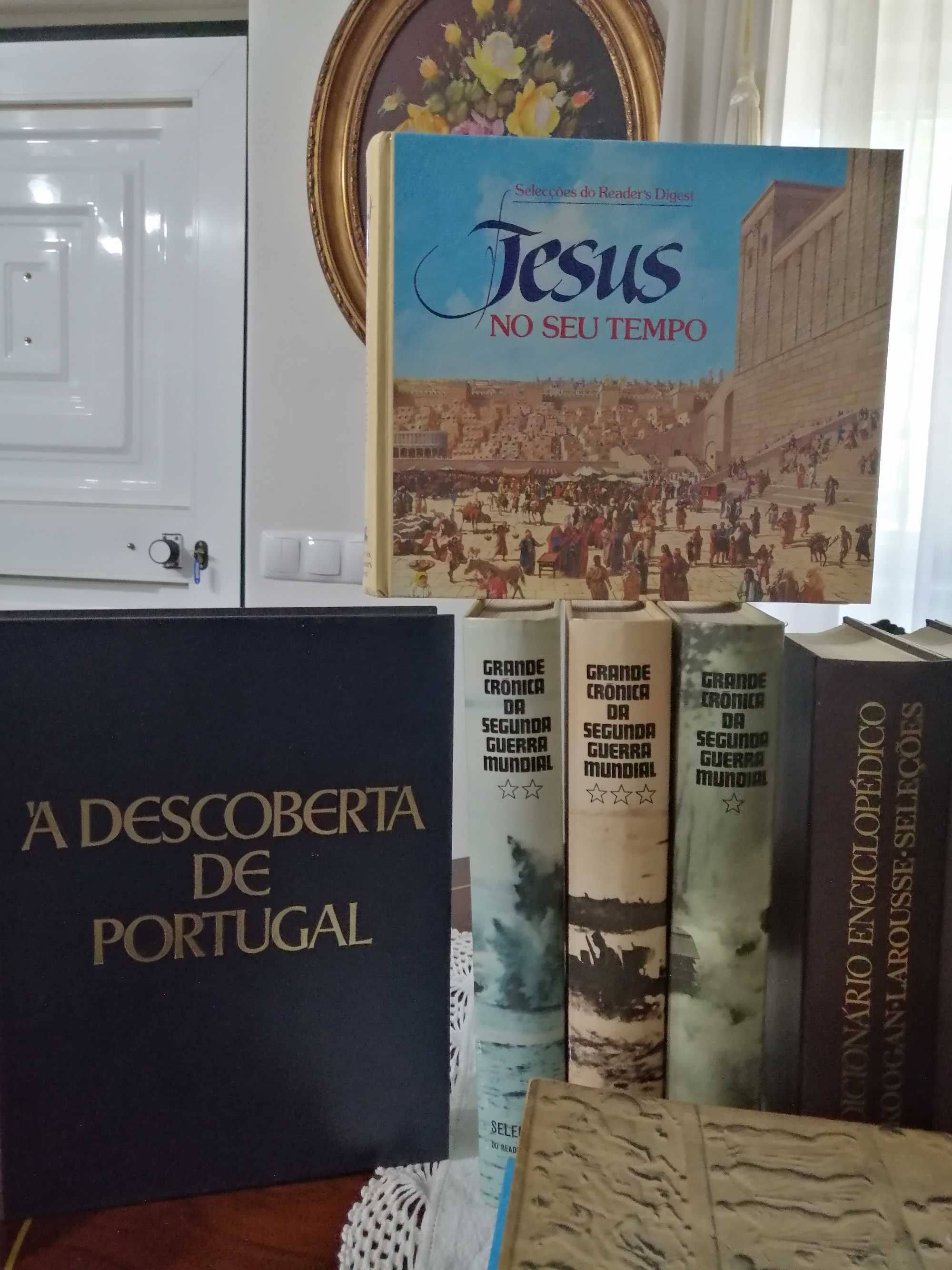 Livros, enciclopédias