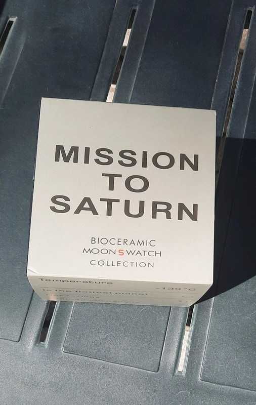 Omega x Swatch MoonSwatch - SO33T100 - Mission To Saturn