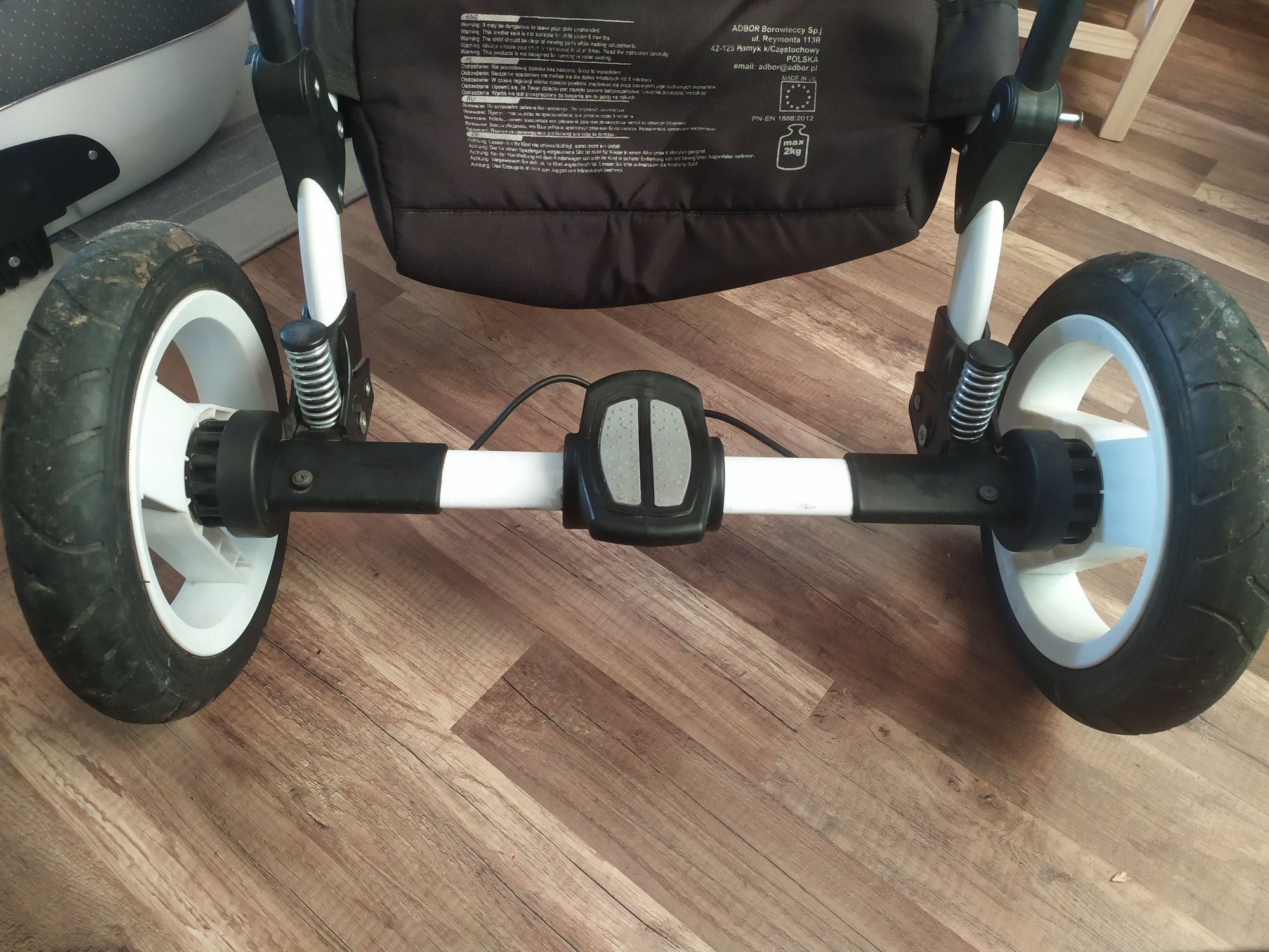 Wózek niemowlęcy gondola i nosidło