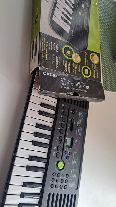 Teclado Casio SA-47 Preto - Como Novo