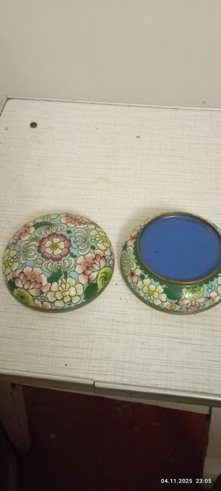 Шкатулка старовинна