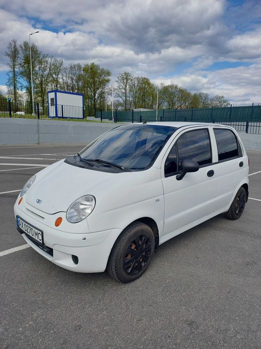 Продам део матіз 2013