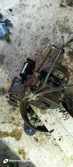 Уаз роздатка пониження 3.2 вал відбору лебідка