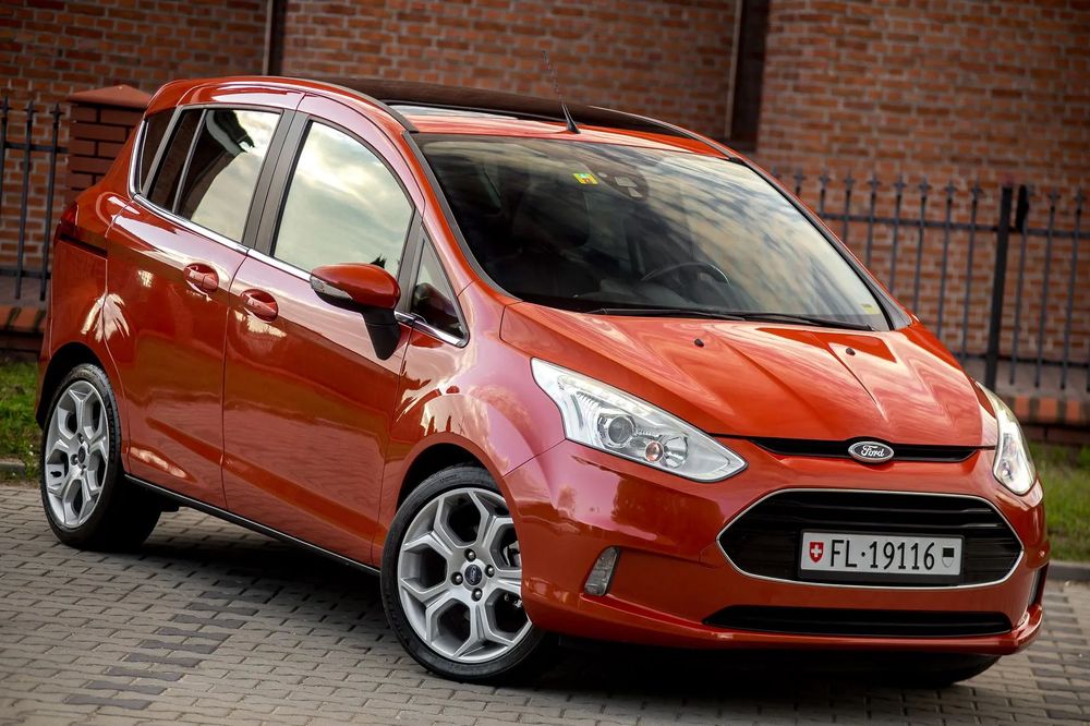 Ford B-MAX 1.0 120 km Titanium LED Panorama Climatronic Serwis ASO!!!