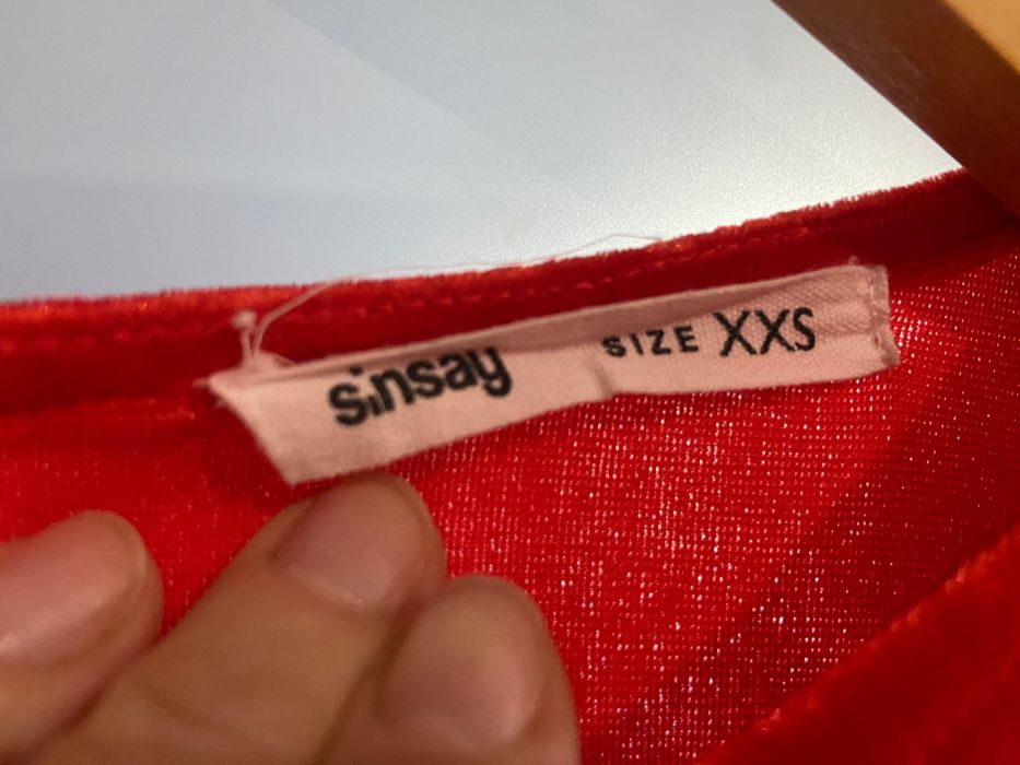 Sukienka świąteczna Sinsay