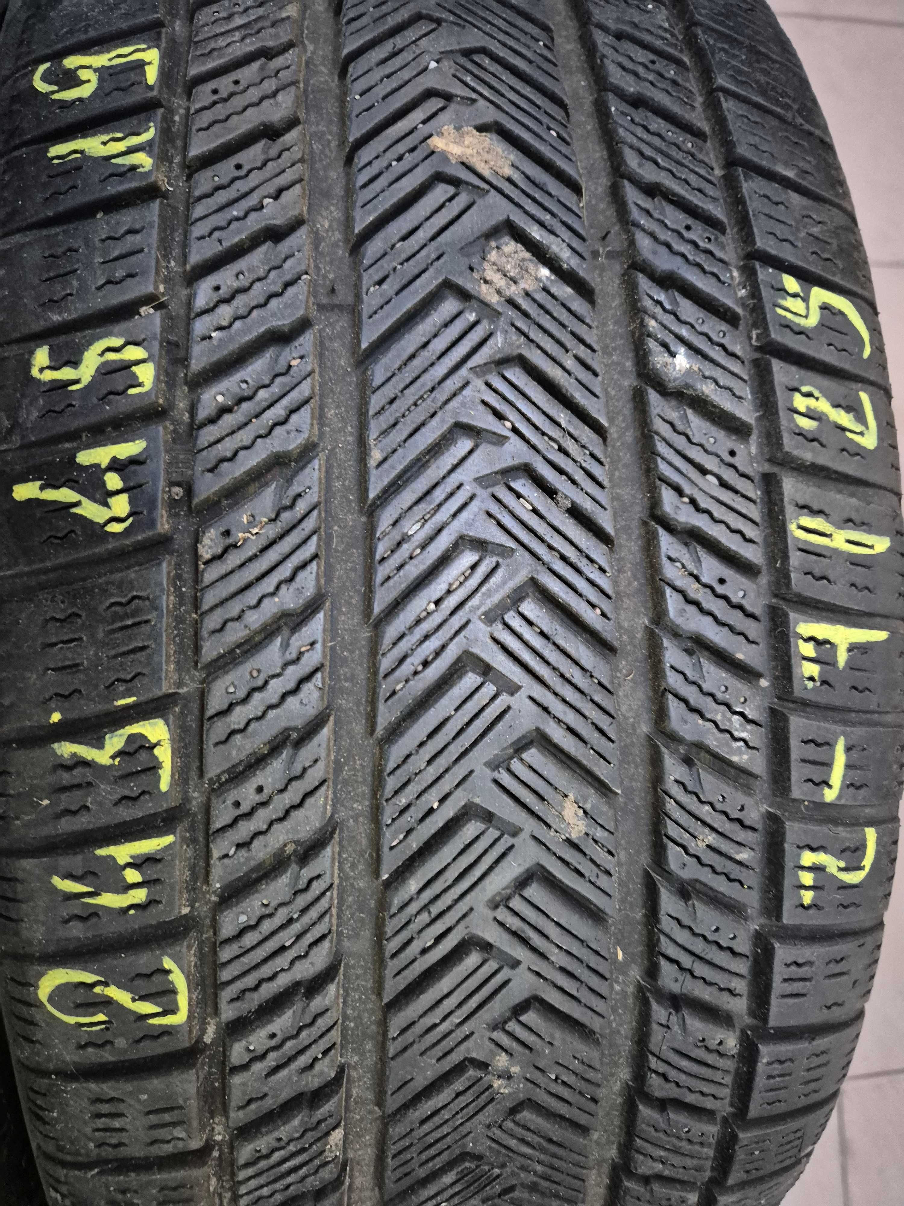 245/45r19 (Z7/25)007 2szt 6/8mm SureGrip GRIPMAX ZIMOWE