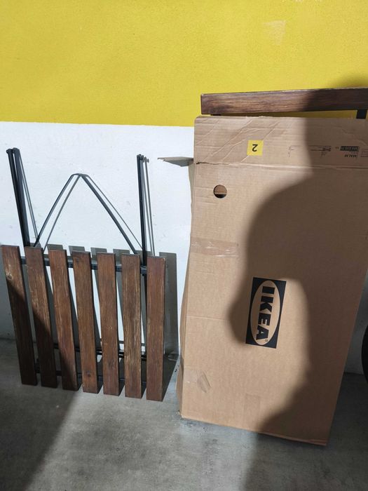 Mesa, cadeiras e almofadas - Tarno IKEA