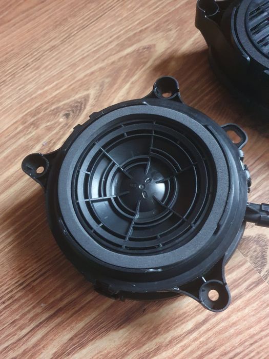 Динамик пешеходный спикер (бумбокс) TESLA MODEL 3,Y 1299965-00-A