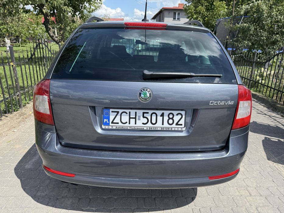 Skoda Octavia 2.0 tdi 2009 rok automat xenon ladna