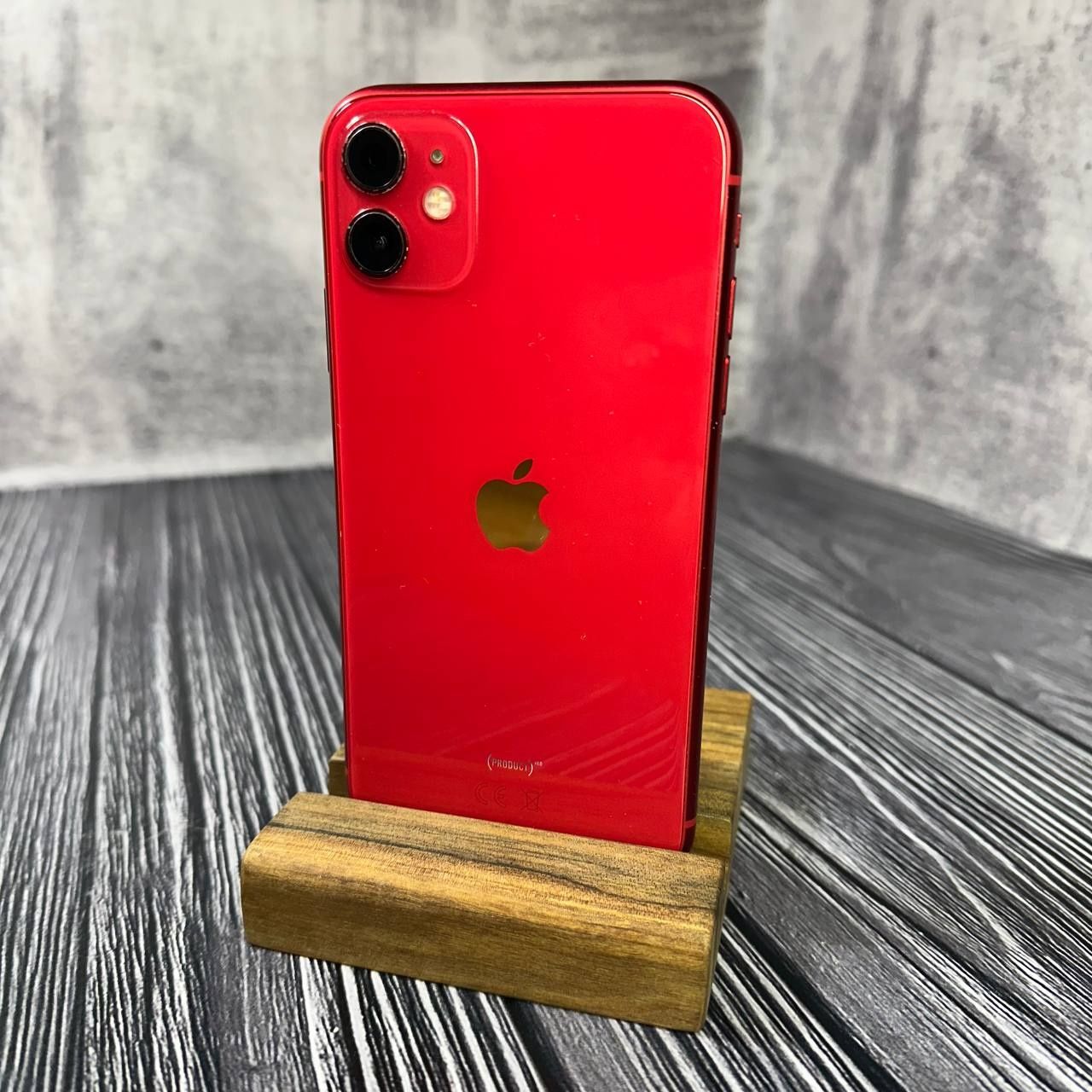 Apple iPhone 11 128gb neverlock product red айклауд чистый