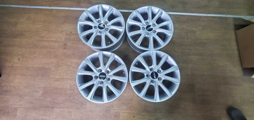 Диски 5 112 R16 Volkswagen VWAG OXXO Germany 6,5J ET 33,ЦО 57,1