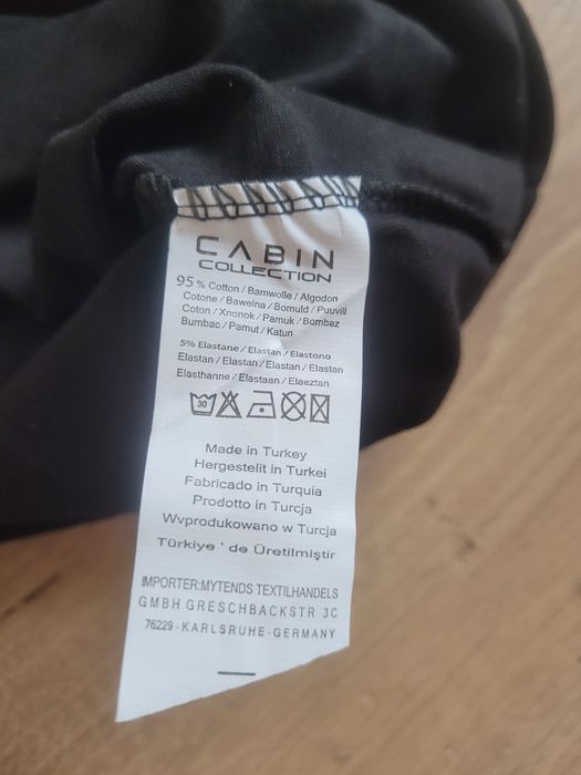 Koszulka czarna z nadrukiem M