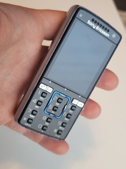 Mix telefonów SONY ERICSSON Walkman W890i K850i W200i T300i USZKODZONE
