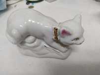 Gato de louça NOVO