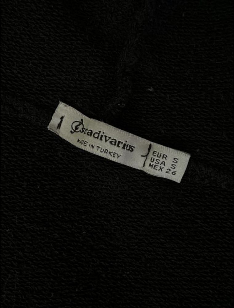зипка чорна stradivarius