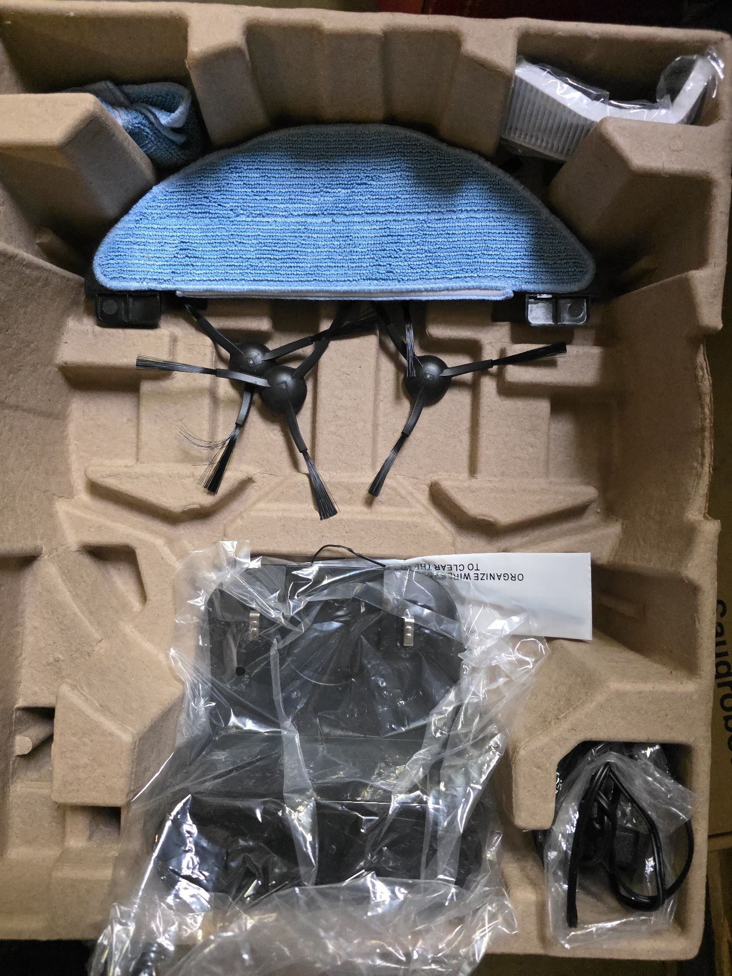 Tikom L9000 robot odkurzający z funkcją mopa