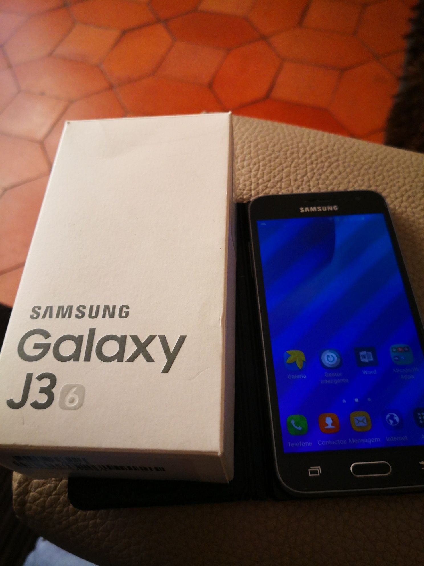 Samsung Galaxy J3