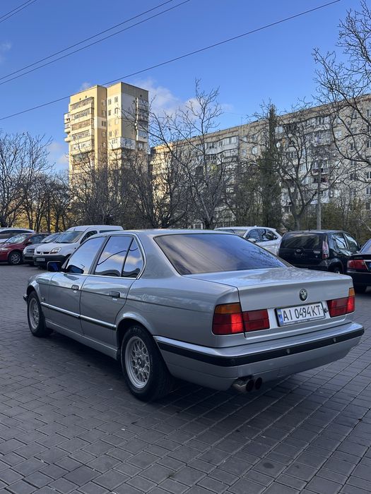 Продам BMW e34 m50b25