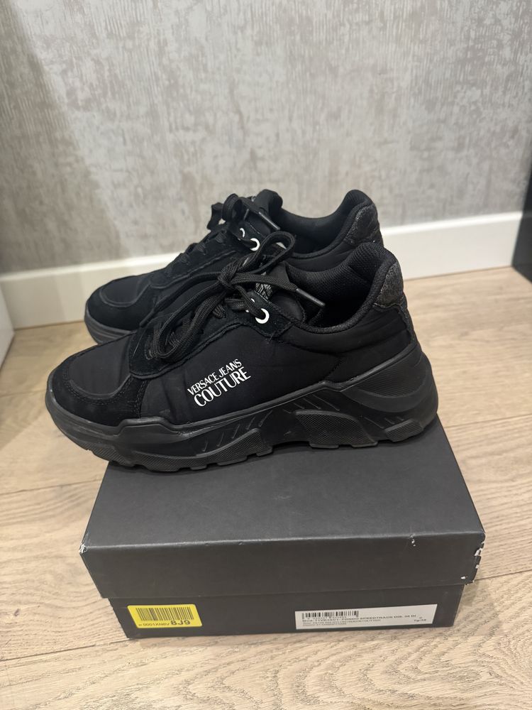 Buty damskie Versace Jeans Couture 38