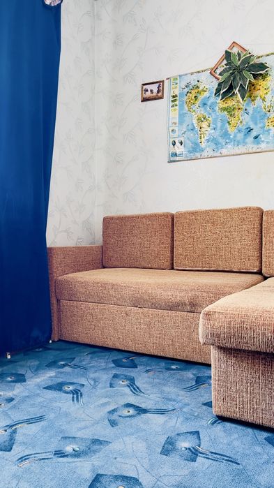 Продаж двох кімнатноі квартири