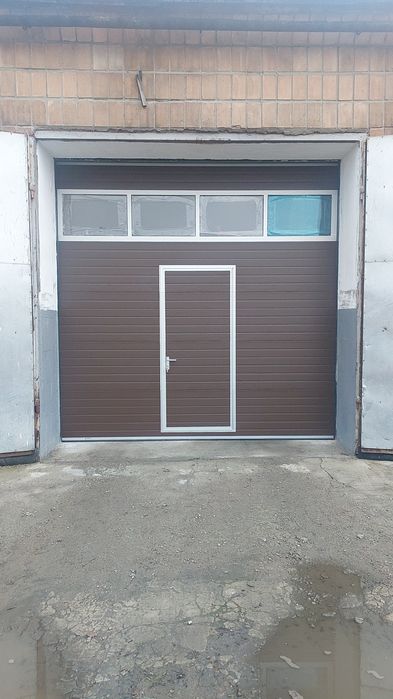 Монтаж автоматизованих систем до в'їзних та гаражних воріт.