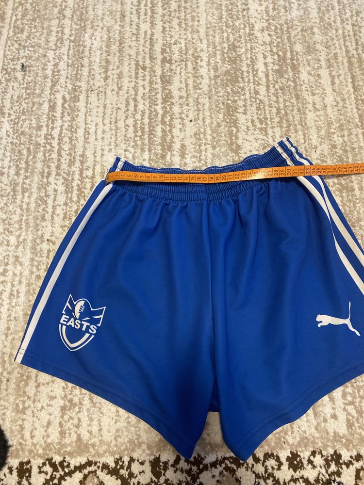 Продам шорти чоловічі