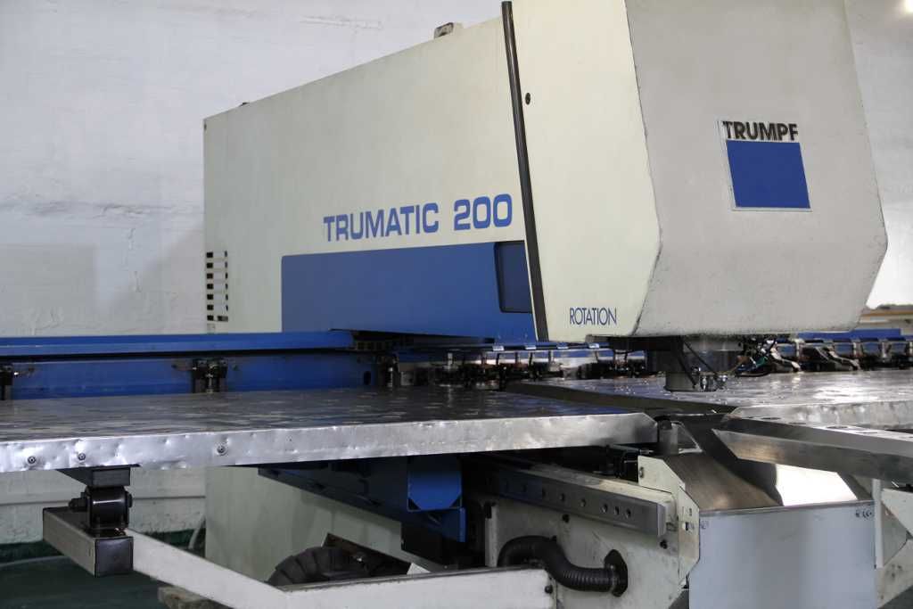 Координатно-пробивной пресс TRUMPF Trumatic 200R