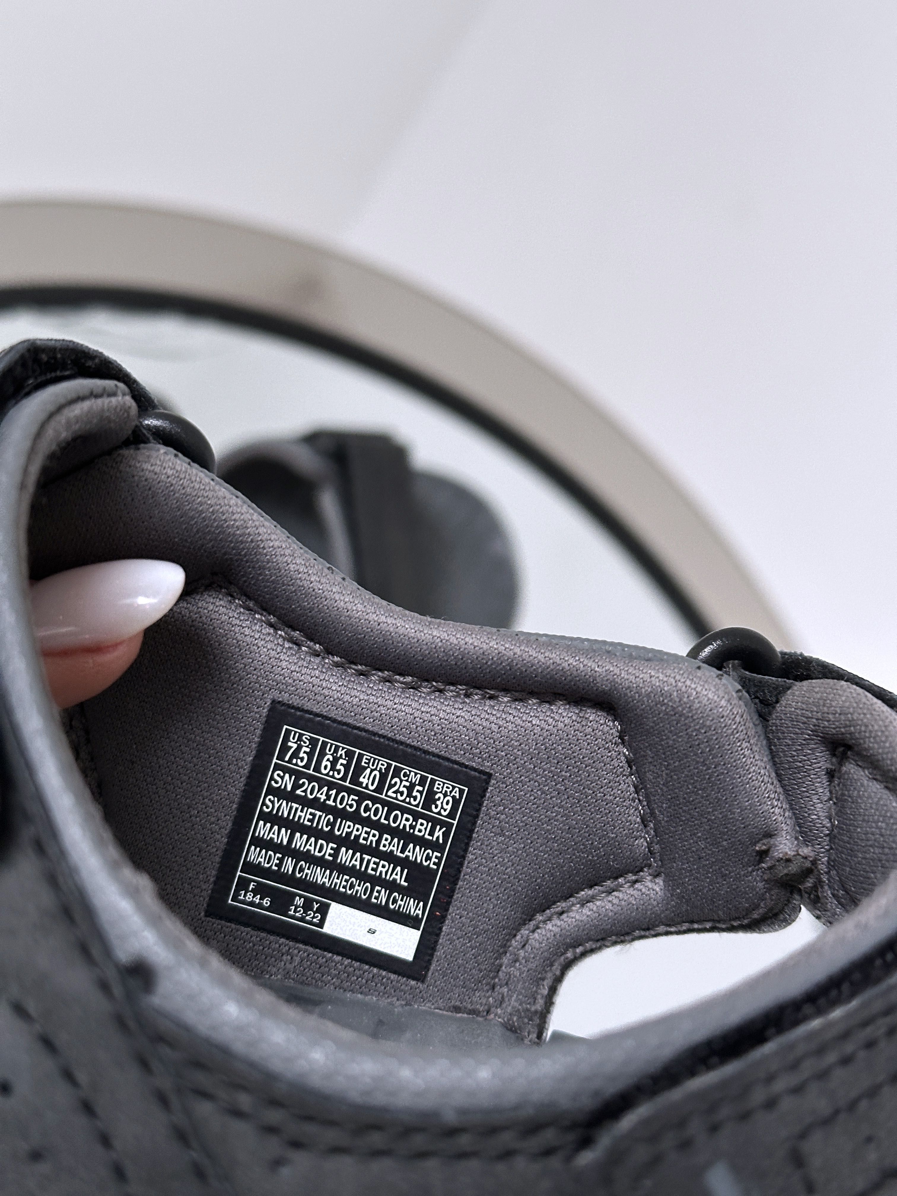 Качественные плотные босоножки на липучках Skechers