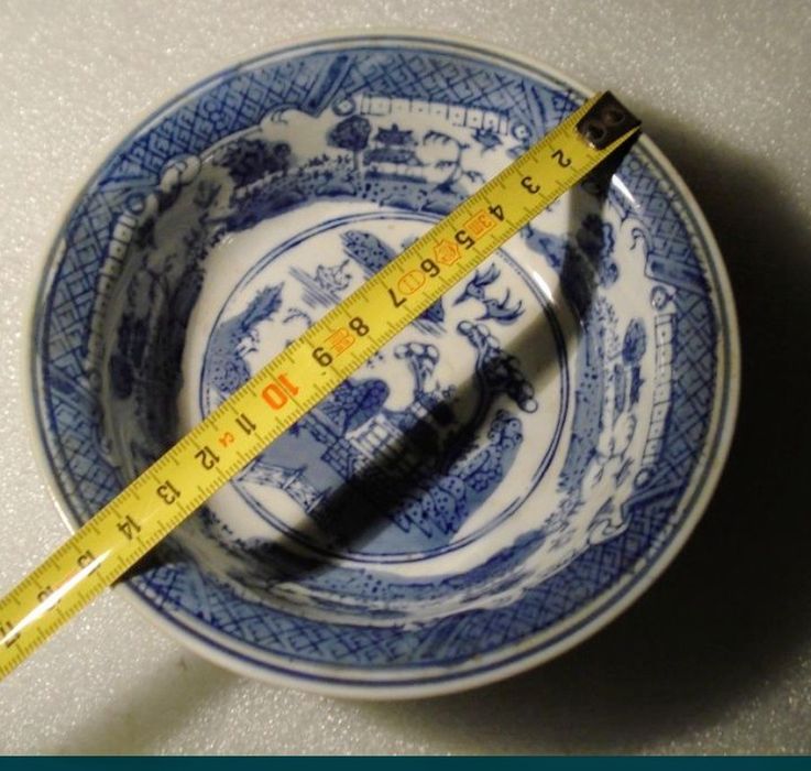 Antiga Taça Chinesa Azul e Branca