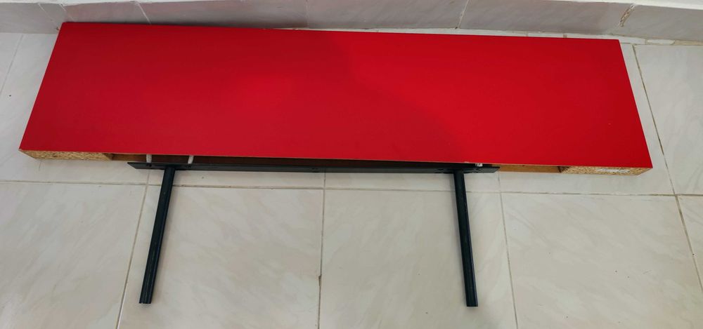 Estante/prateleira de parede Lack vermelha