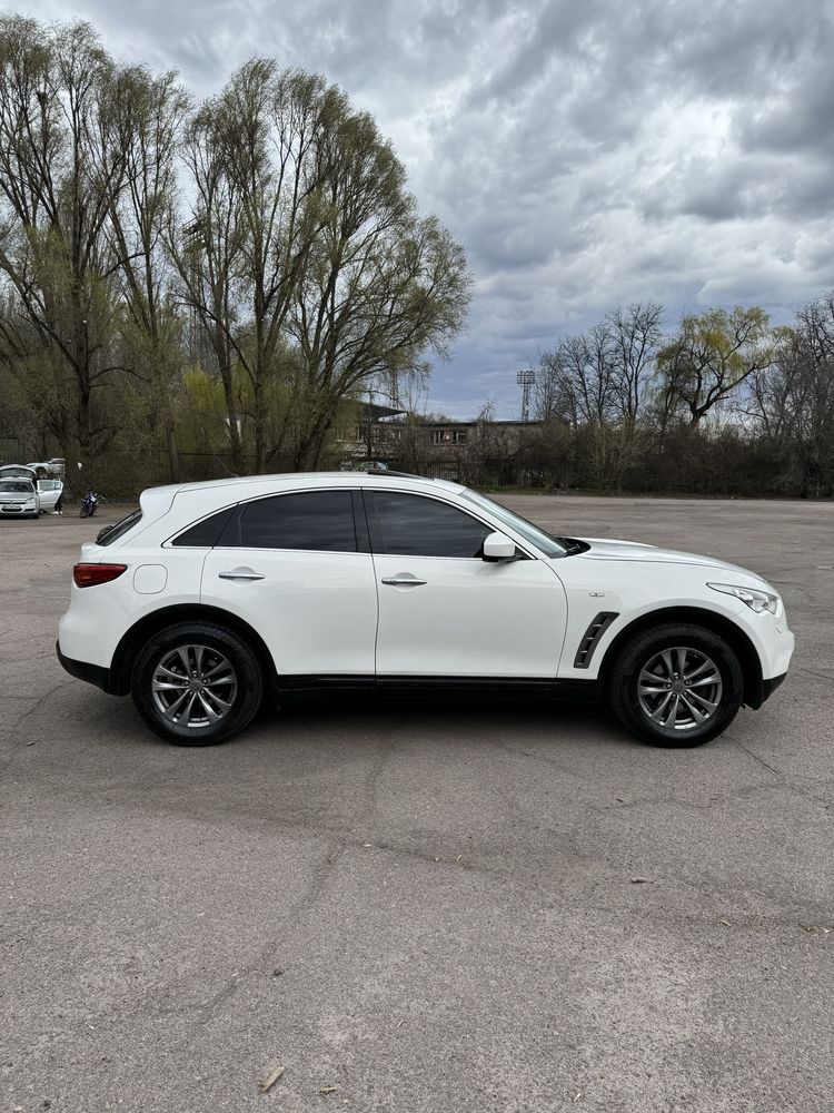 Infiniti FX 35 2008