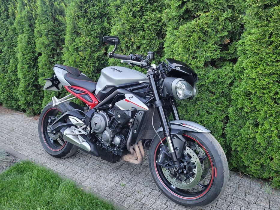 Triumph street triple 765R Zamiana