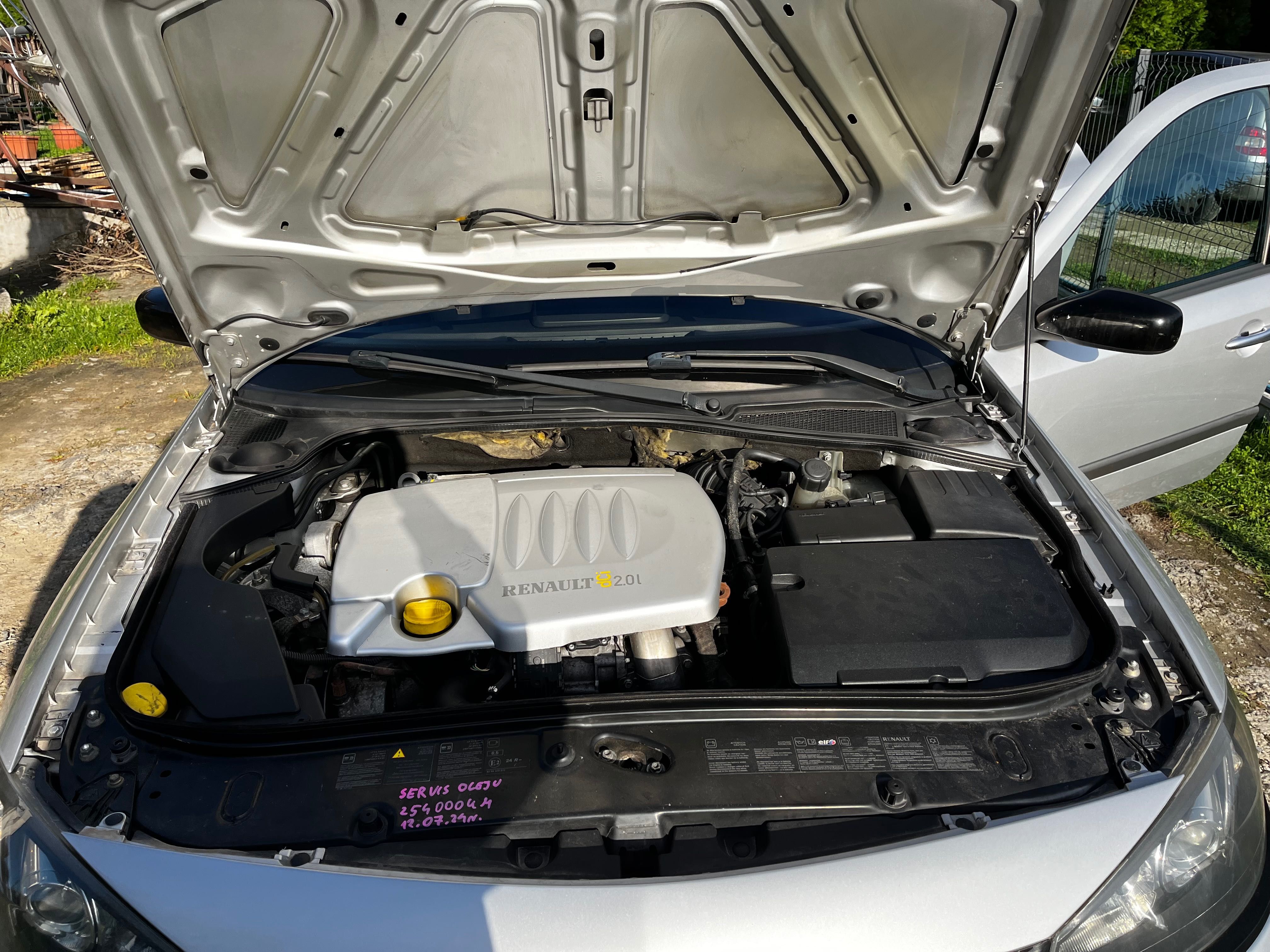 Sprzedam samochód Renault Laguna II LIFT  INITIALE PARIS