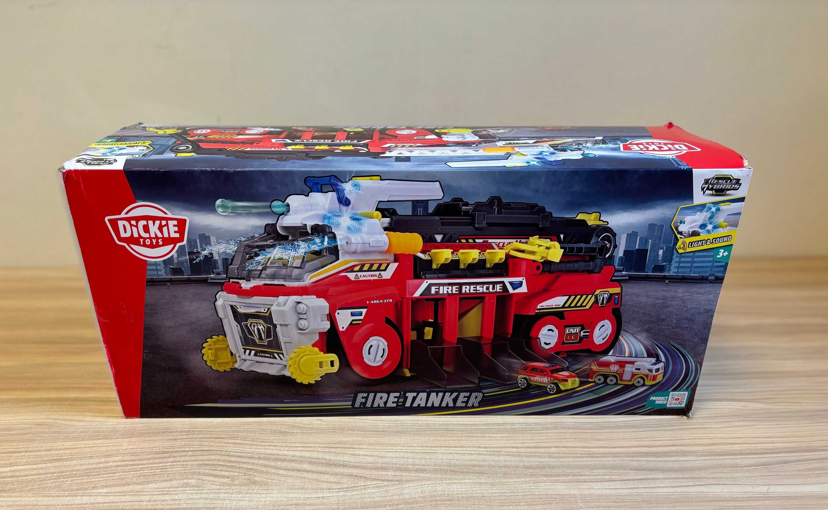 Wóz strażacki Dickie Toys Fire Tanker