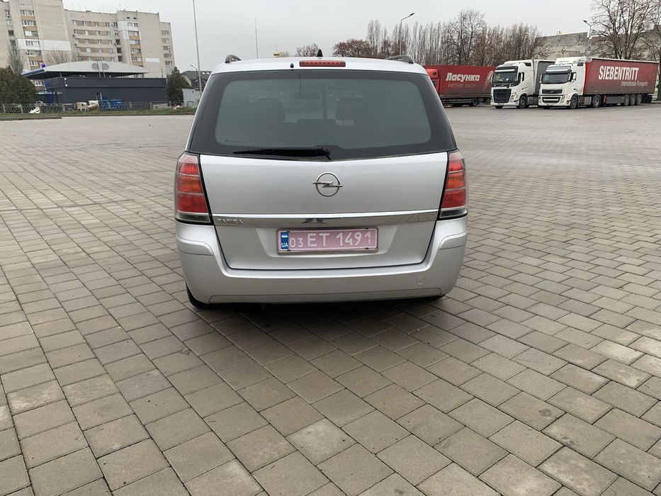 Opel Zafira 2007 року