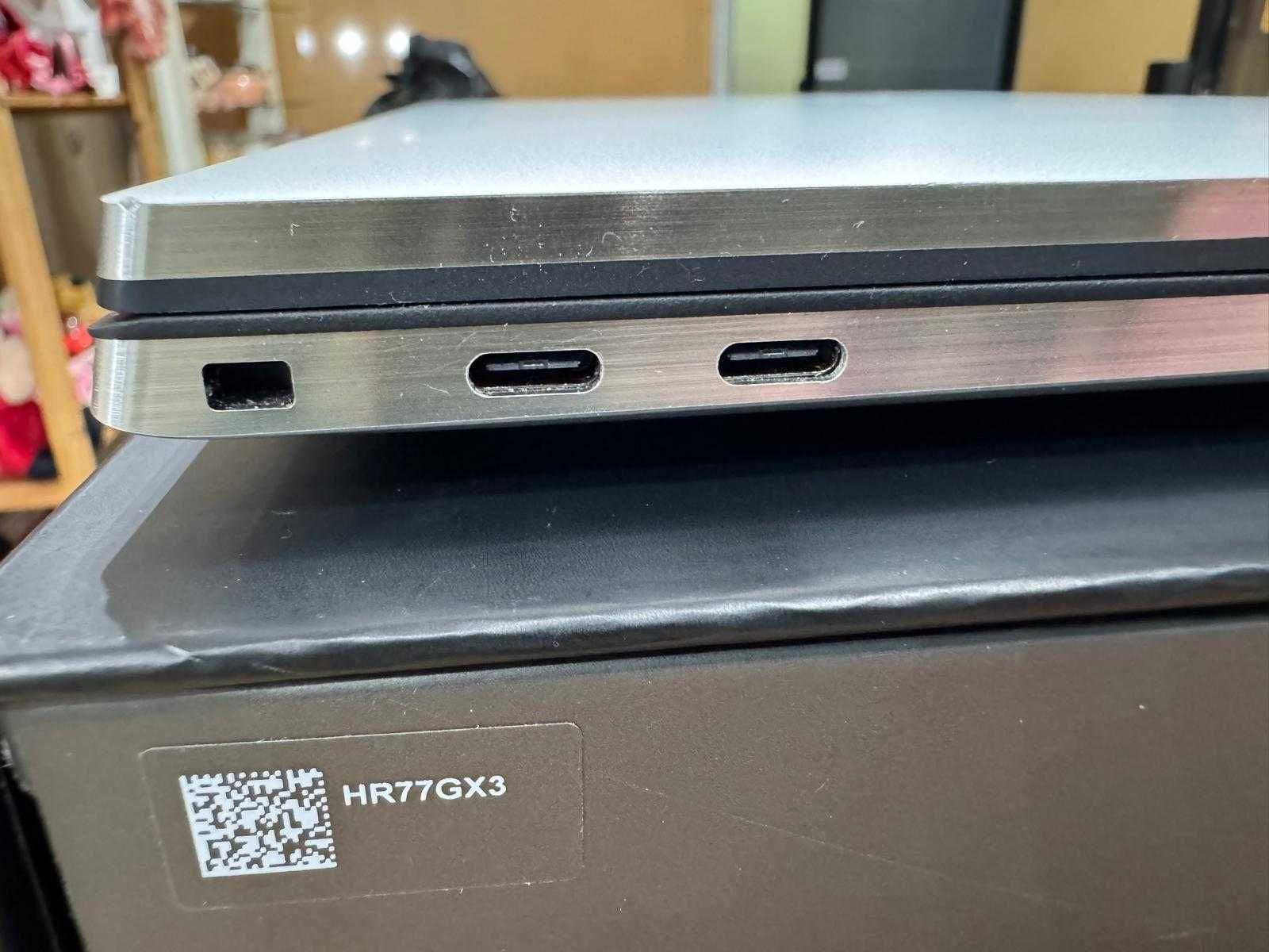 Dell XPS 17  9720 como novo em caixa.
