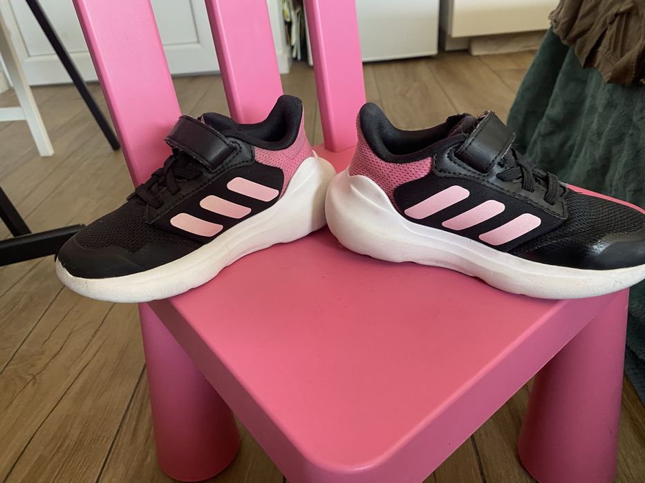 Sapatilha Adidas