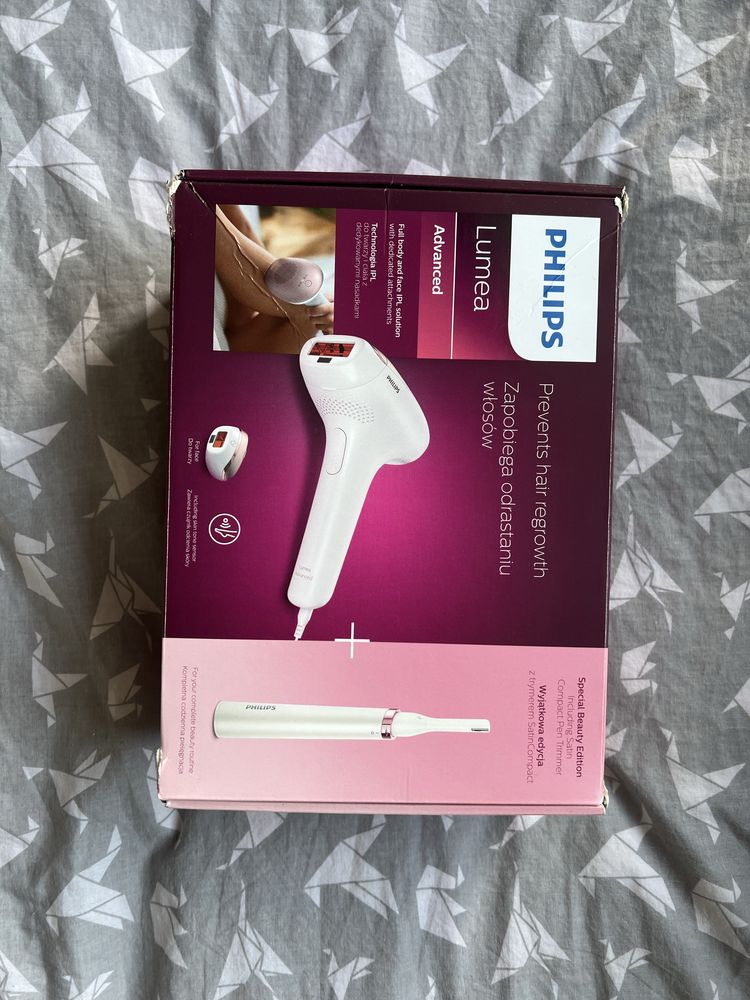 Depilator IPL Philips Lumea BRI921/00 + trymer