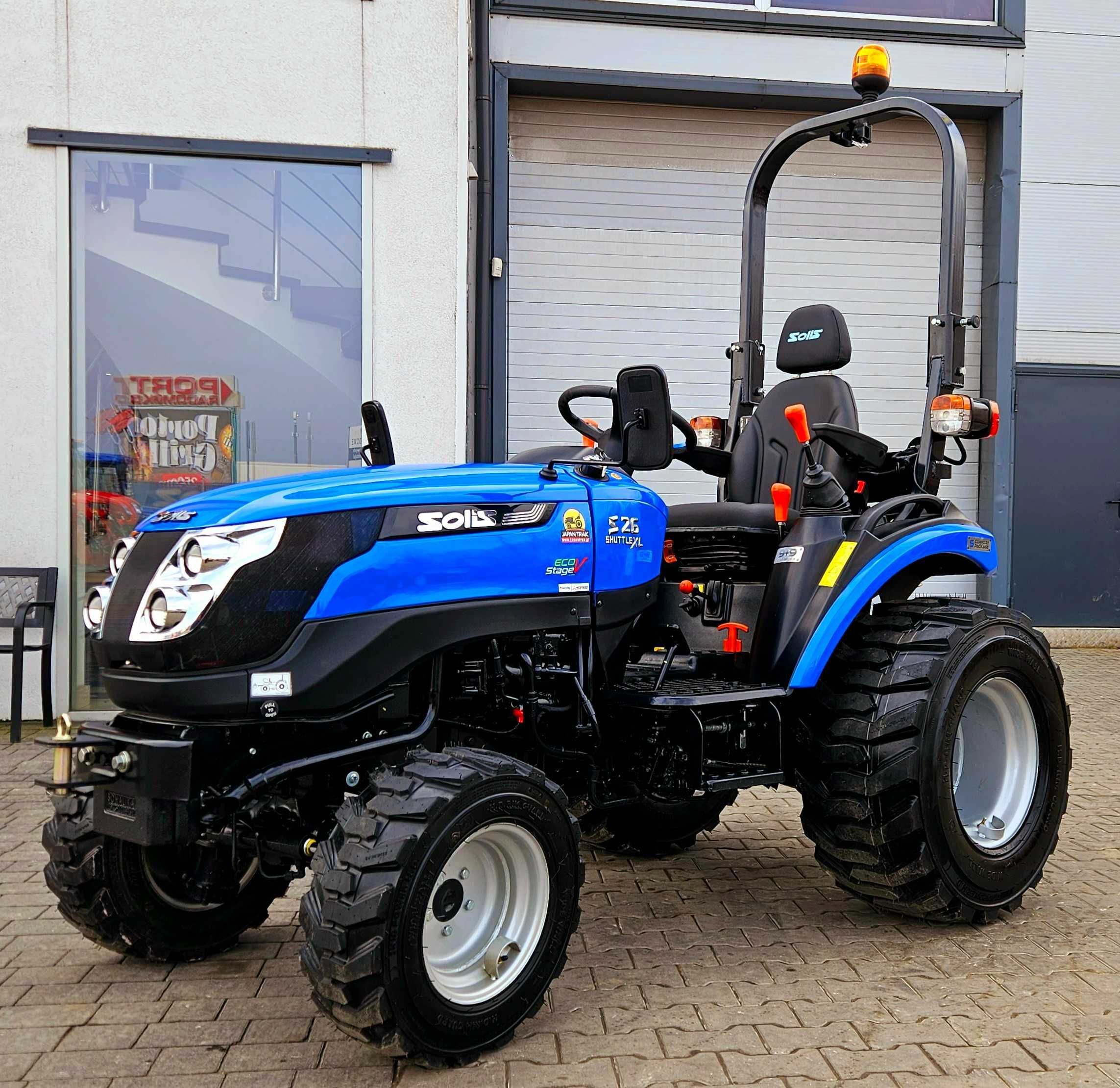 SOLIS 26 9+9, RATY,Fabrycznie NOWY, 4x4 nie Farmtrack, New Holland