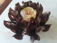 Base em flor com tealight, vintage
