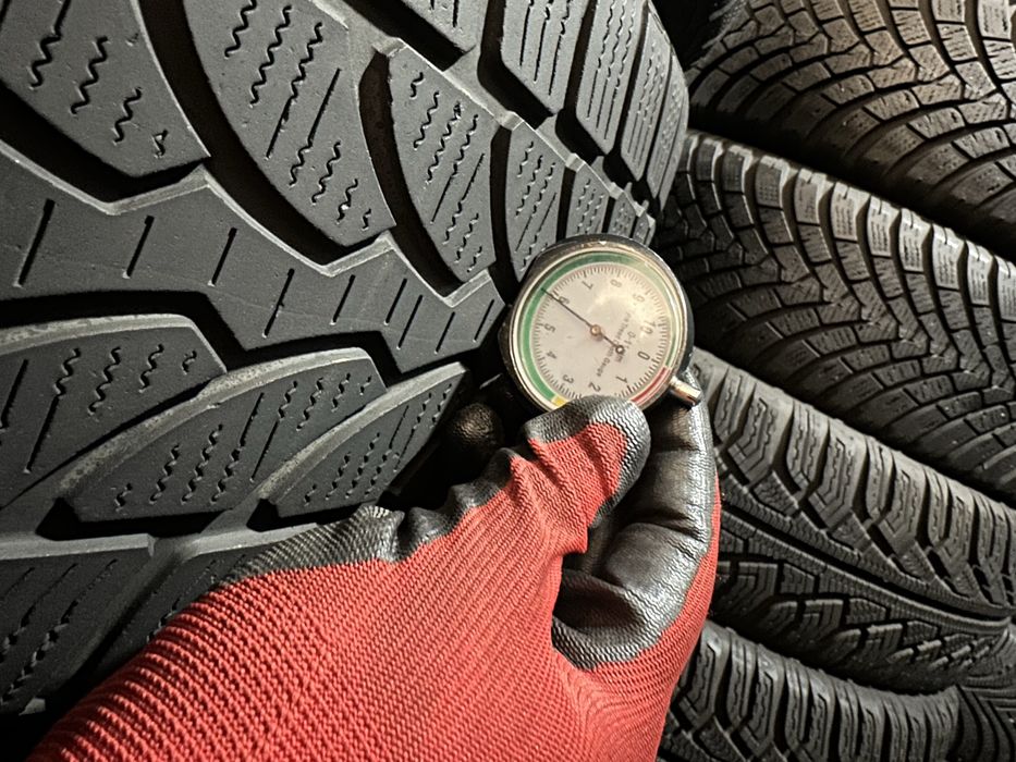 225/50 R17 Bridgestone Blizzak LM-32 /4шт./зима/2023рік/